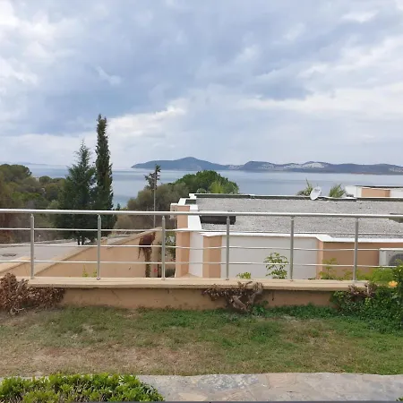 Pool, Beach, Shopping In Walking Distance Apartment Milas